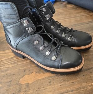 Marc Jacobs Boots For Women Size 9 **Amazing Condition**